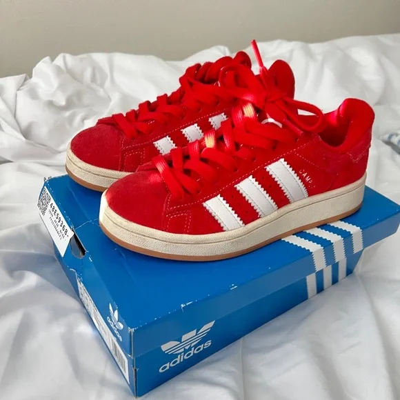 adidas gazelle silver green womens Adidas Campus 00s Better Scarlet Cloud White main image 0